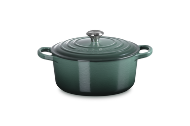 Signature Round Casserole 28