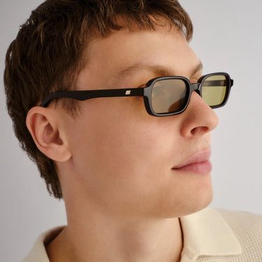 PILFERER - BLACK OLIVE MONO