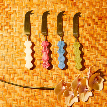 Coco Cheese Knife - Pearl