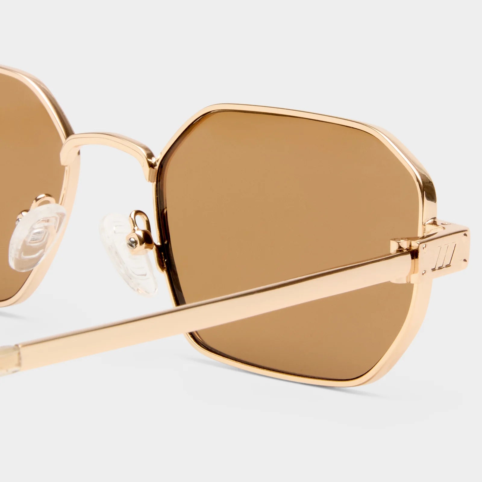 Mythic | Gold Light Brown Mono