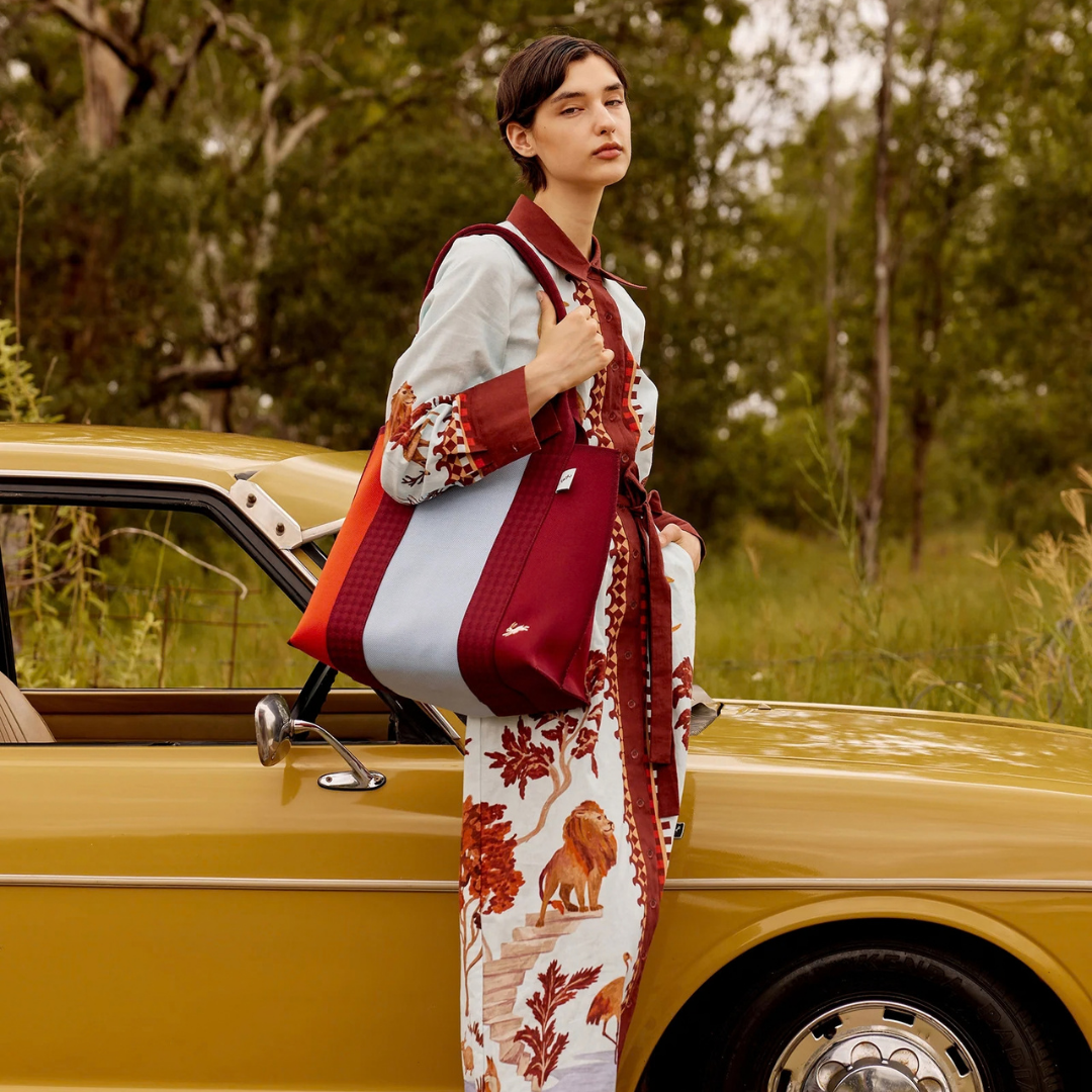 SMWR. Royal Match Knitted Tote Bag