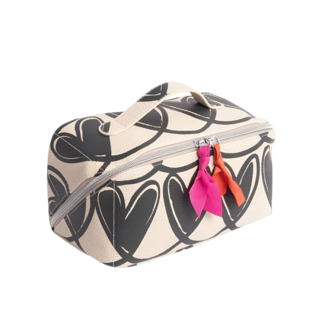Mono Linked Hearts - Diagonal Wash Bag