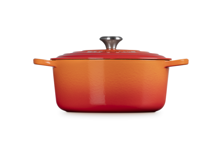 Signature Round Casserole 28