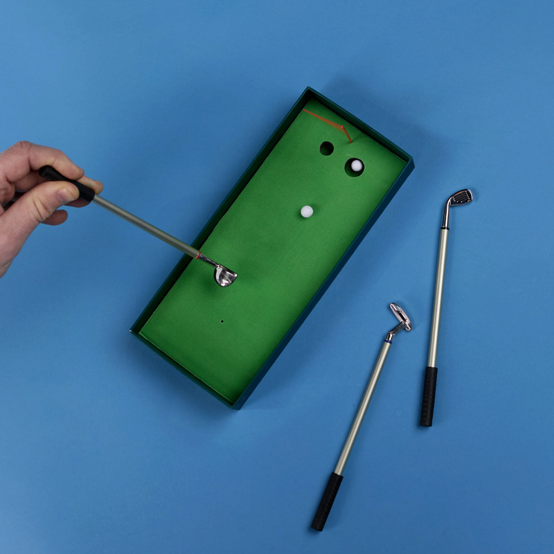 Golf Club Pens W Mini Putt