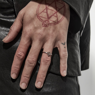 MICRO TATTOO HEART RING