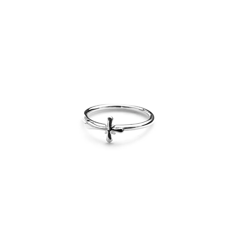 Micro Gothic Cross Ring