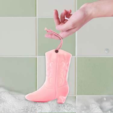 BOOT-Y WASH SOAP ON A ROPE PINK