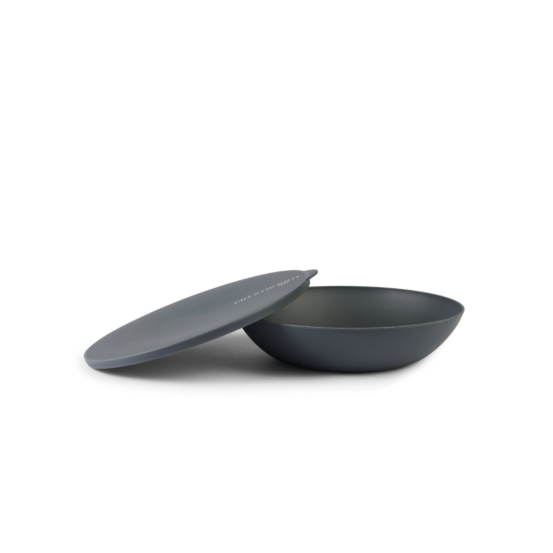 Serving bowl with a lid — the round (large)