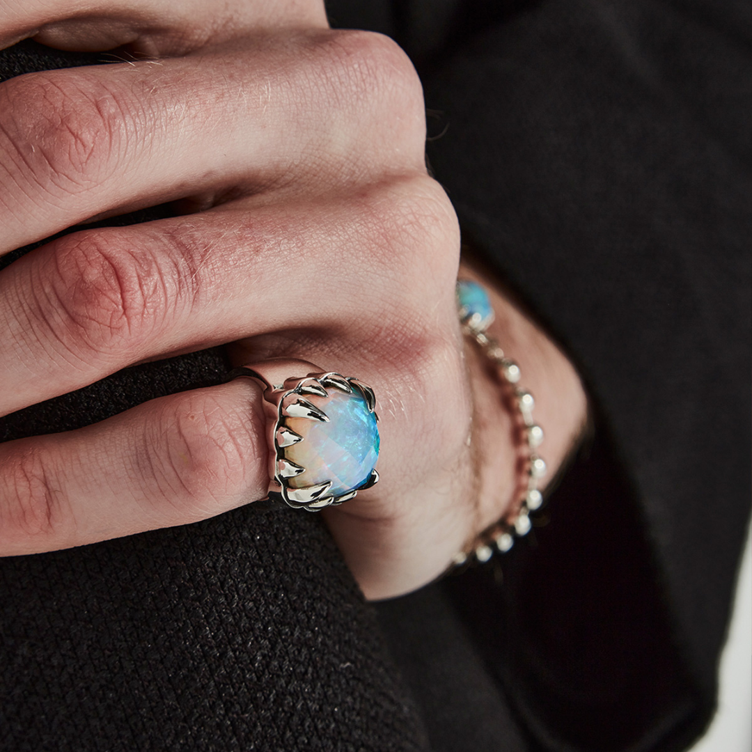 Claw Ring Opal