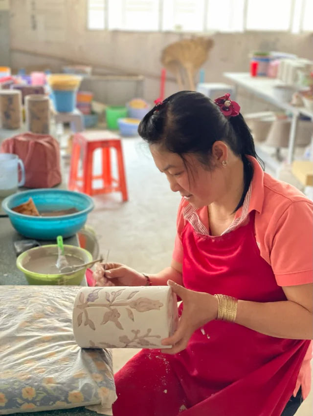 LOVE NOTES PLATE - WHAT SHES HAVING