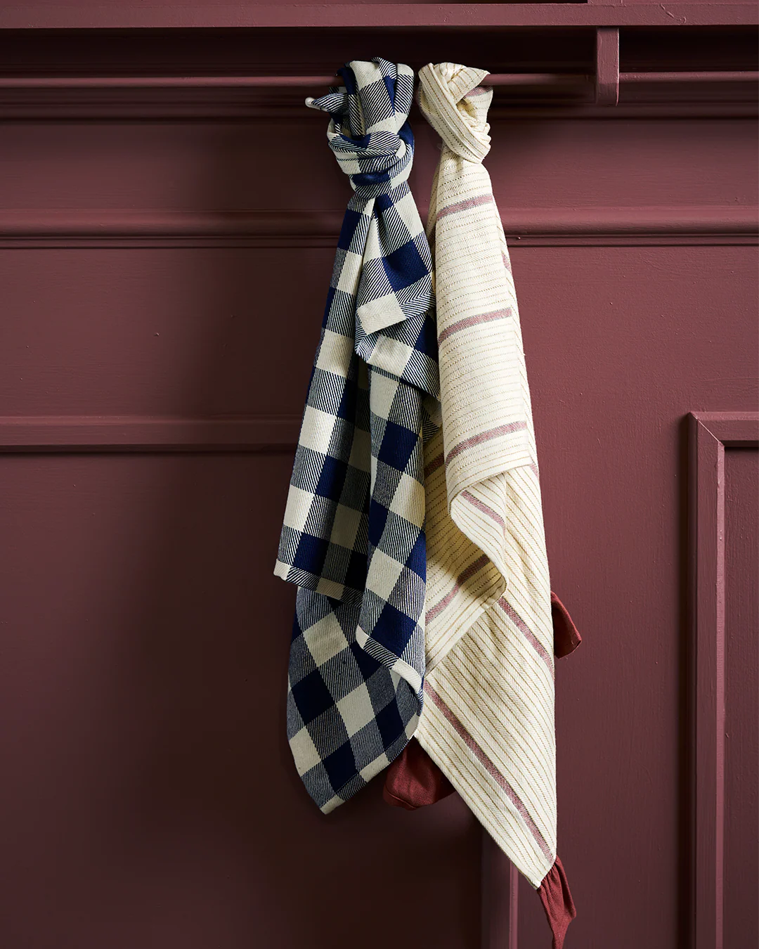 Set of 2 Tea Towels / Luna