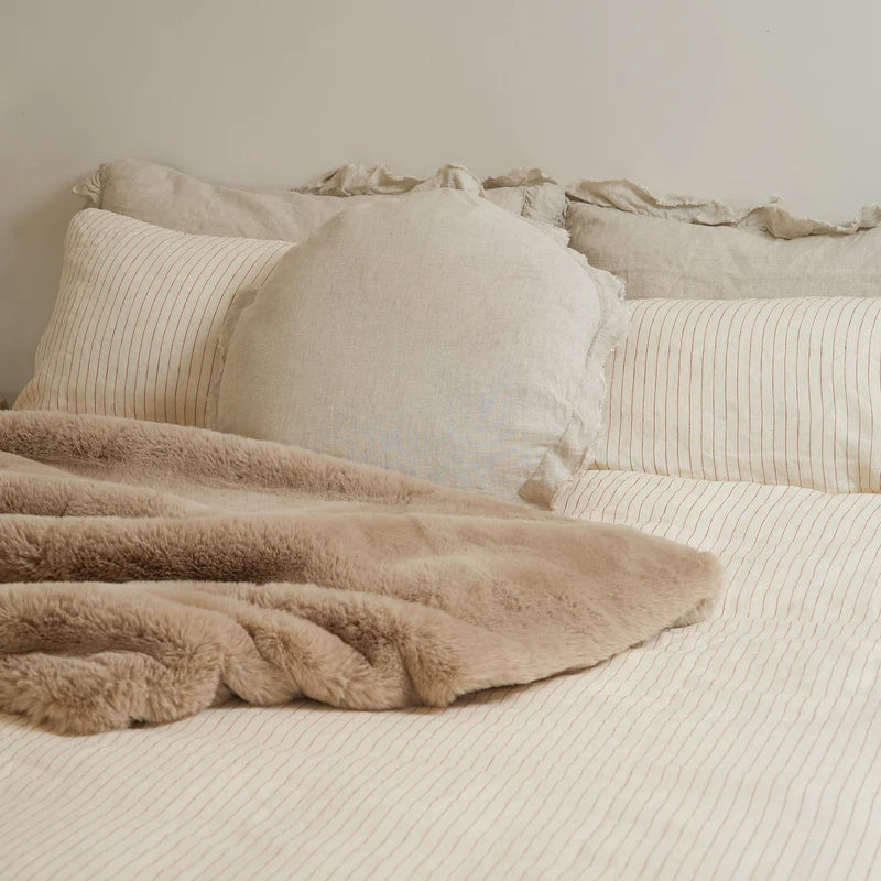 Vegan Fur Throw - Big Bear