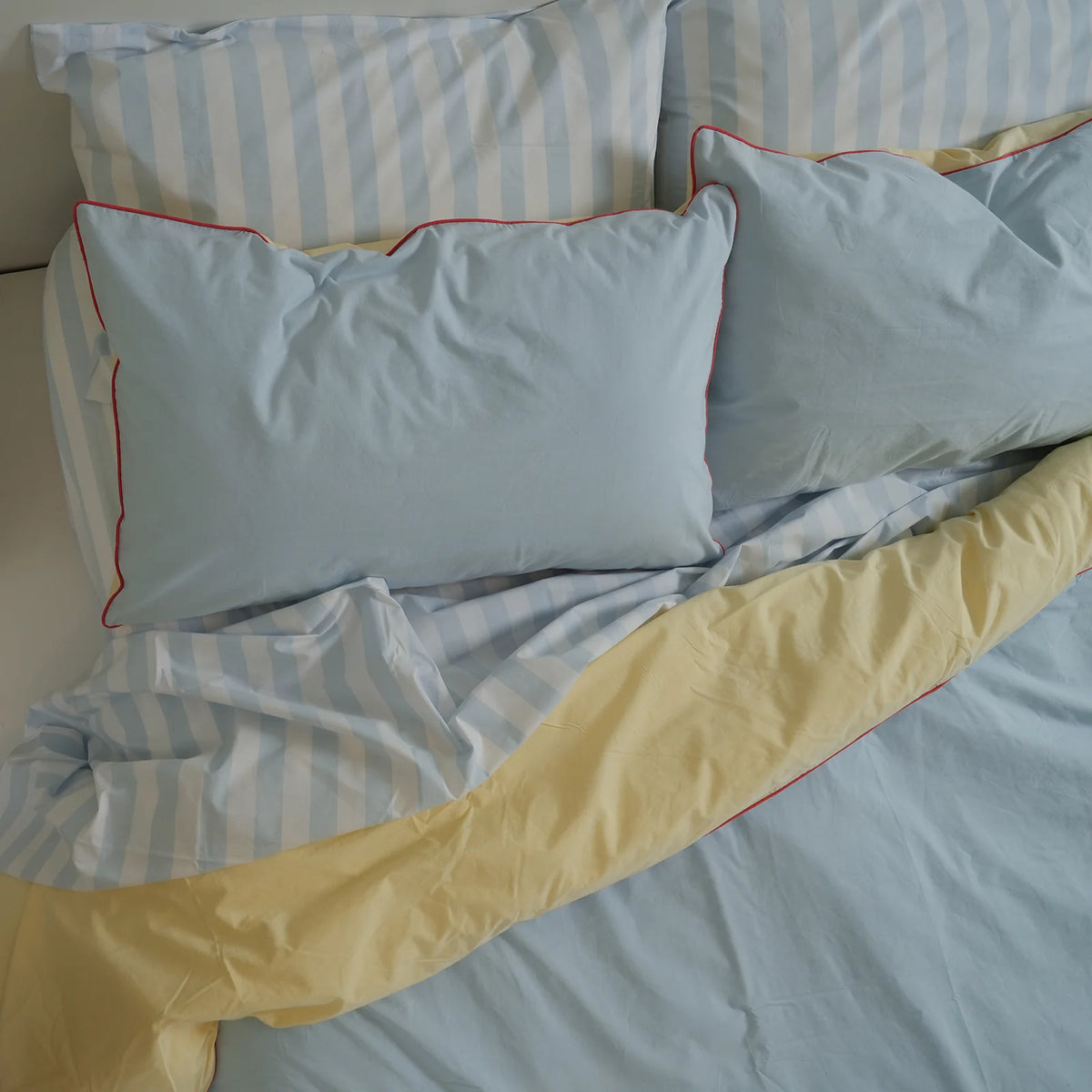 100% Stonewashed Cotton Duvet Set – Butter/Sky Reversible