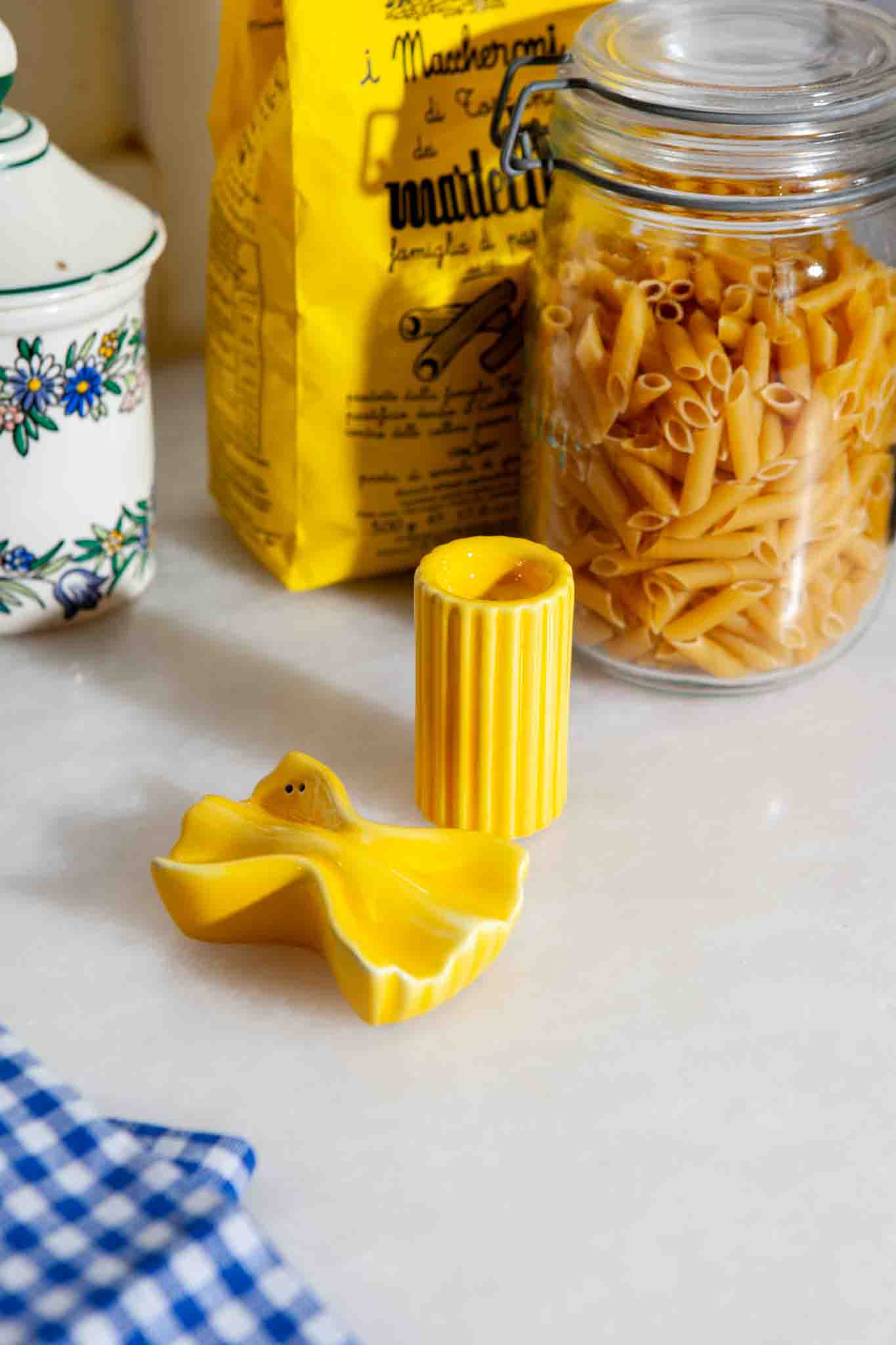 Dolce Vita Salt & Pepper Shaker - Pasta