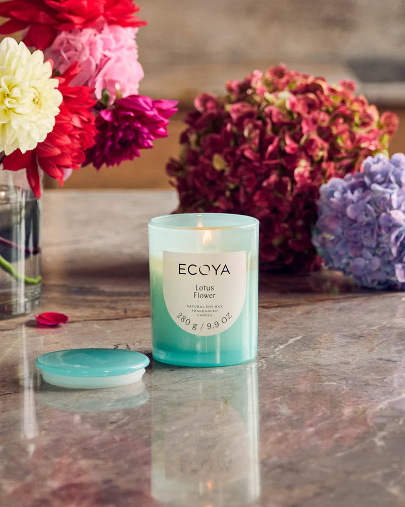 Metro Candle - Lotus Flower