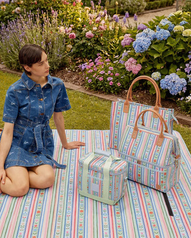 BUTTERCUP COOLER BAG