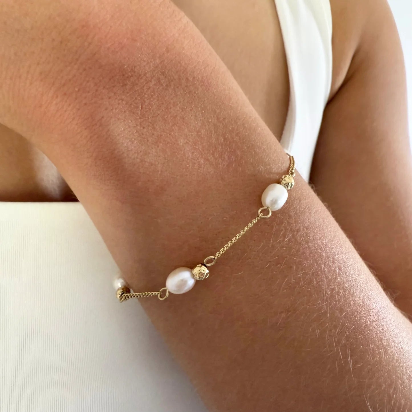 Off Court Pearl Bracelet