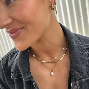 Off Court Pearl Necklace