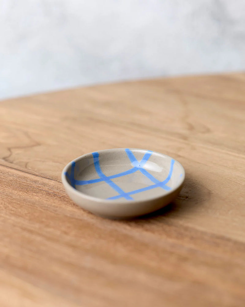 9cm Condiment Bowl in Stone With Blue Handbrush / Coastal Junction