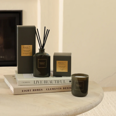 Soy Candle 300g - Tobacco Leaf & Saffron