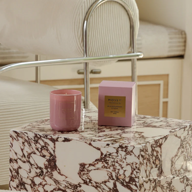 Soy Candle 300g - Blackcurrant & Rose