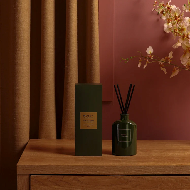 Fragrance Diffuser 300ml - Hemp Flower & Patchouli
