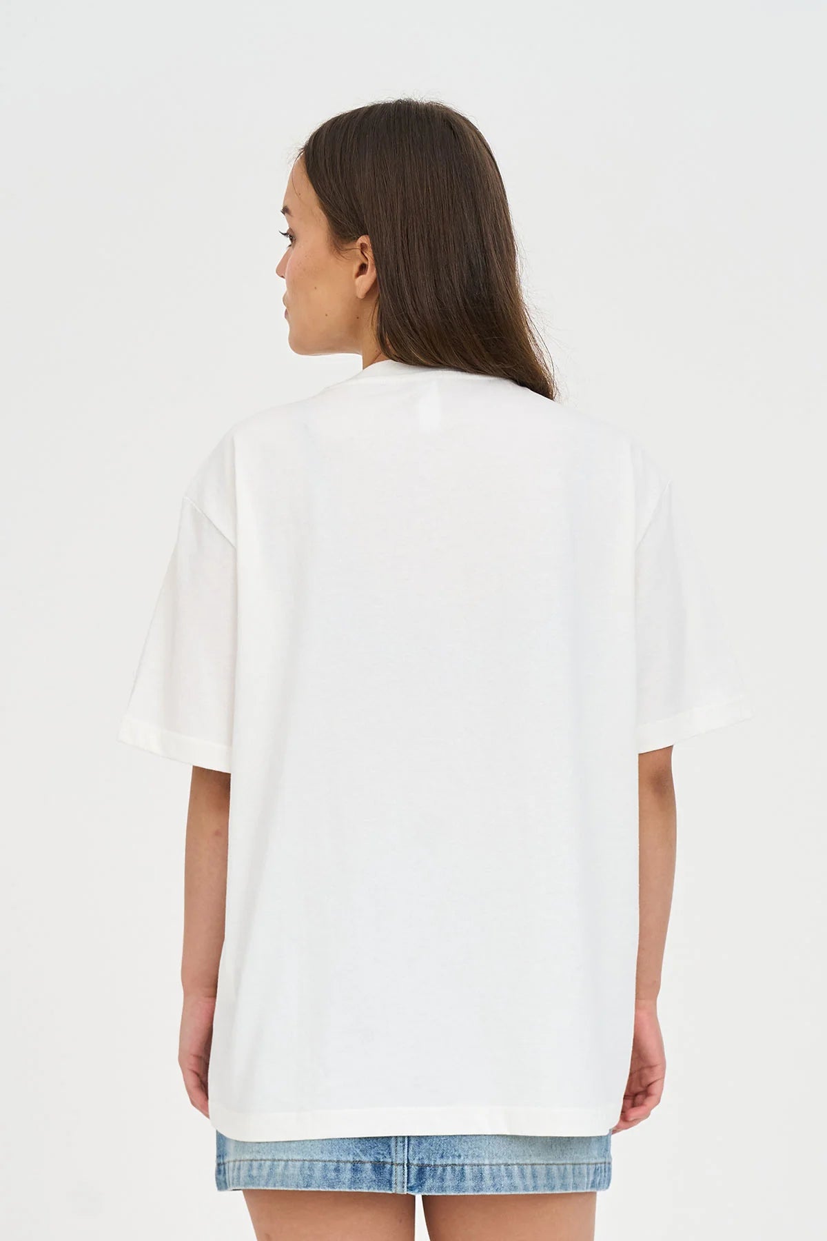 Relax Tee 220/In Bloom - Chalk