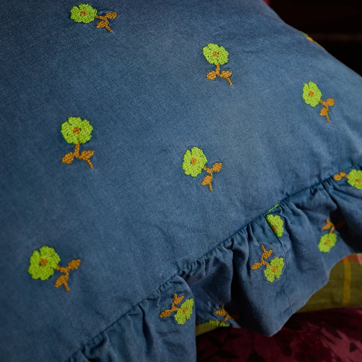 Anneliese Ruffle Pillowcase - Peridot Standard
