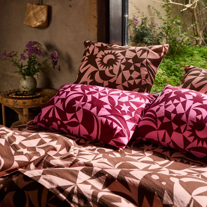 Nora Linen Pillowcase Set - Dahlia
