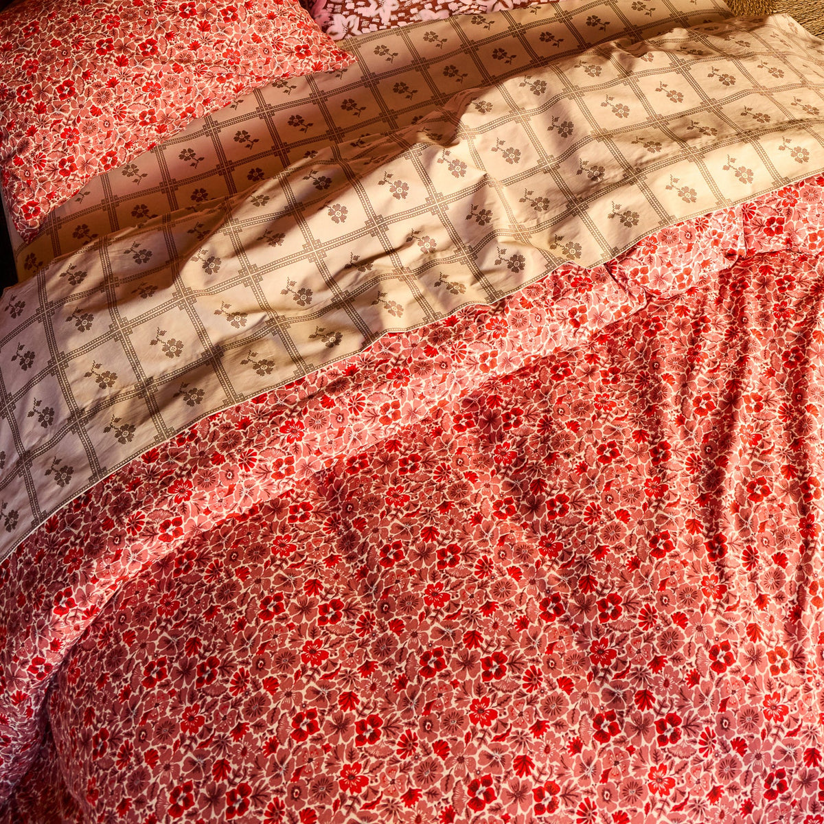 Magnolia Cotton Quilt Cover - Poppy