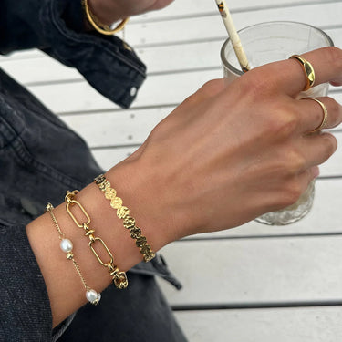 Off Court Pearl Bracelet