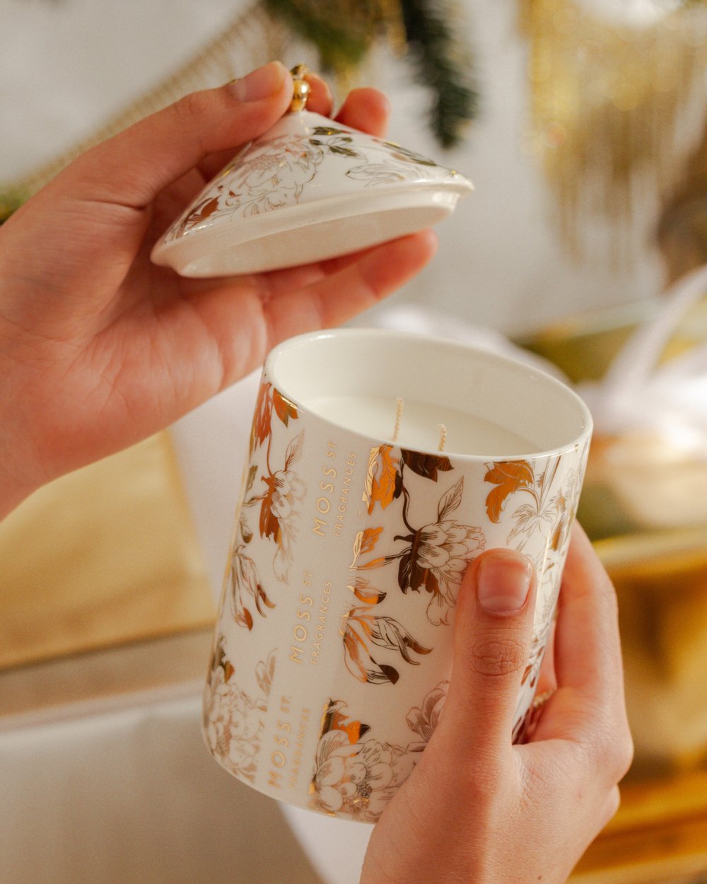 Honeyed Musk & Lily | Moss St. Ceramic Candle 360g