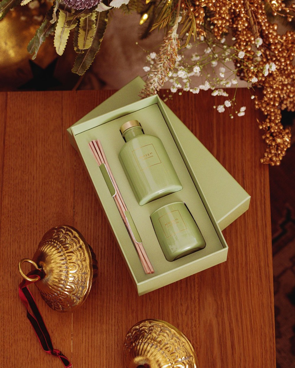 Gift Set - Mini Candle & Diffuser - French Pear & Freesia | Moss St.