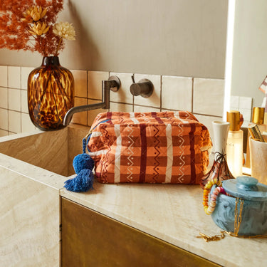 RIKITA BEAUTY BAG