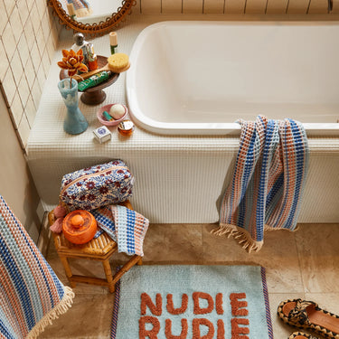 KANTI WAFFLE HAND TOWEL - ULTRAMARINE