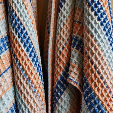 KANTI WAFFLE TOWEL - ULTRAMARINE