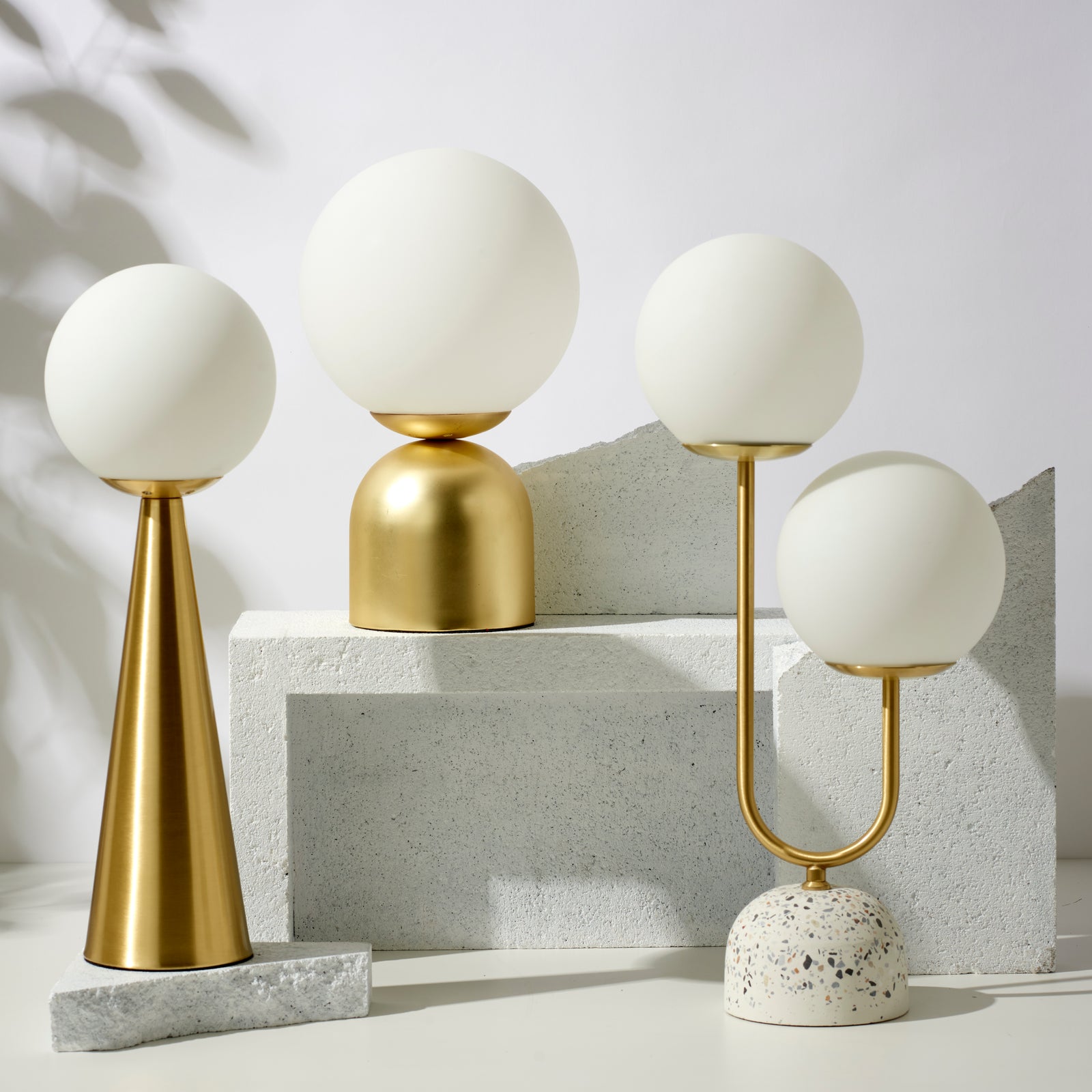 Amalfi Orion Table Lamp Gold/White