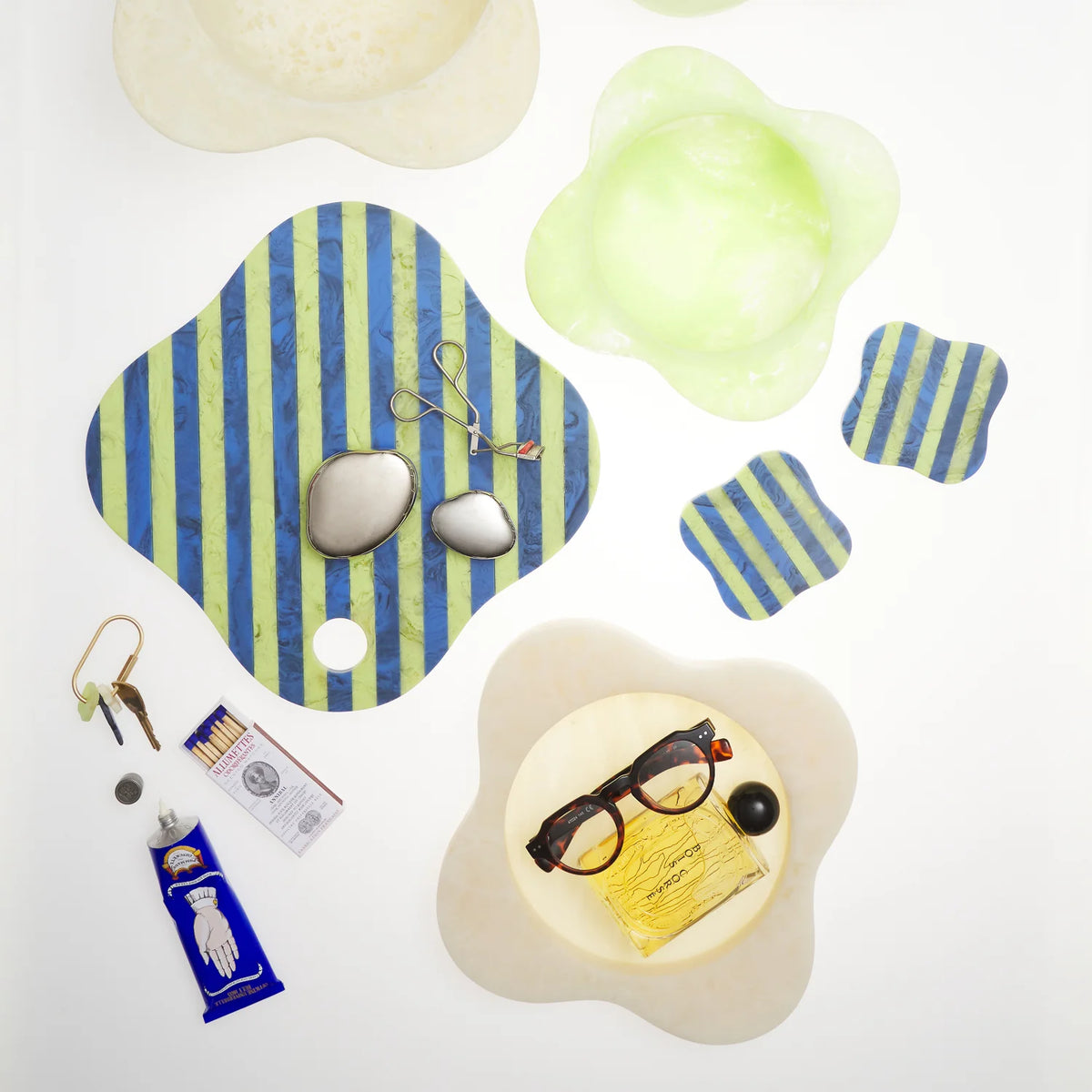 Cory Resin Plate - Pearl